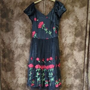 Red rose dress inv401